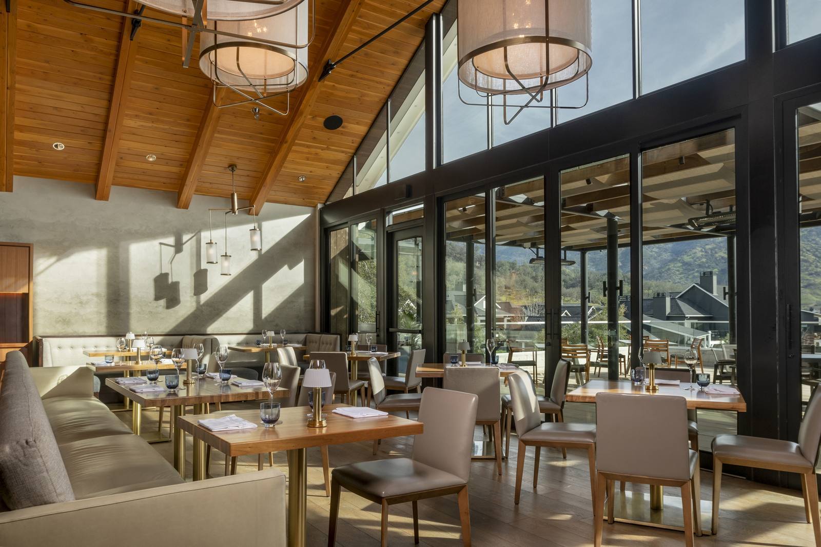 The dining room at Auro, Four Seasons Resort and Residences Napa Valley