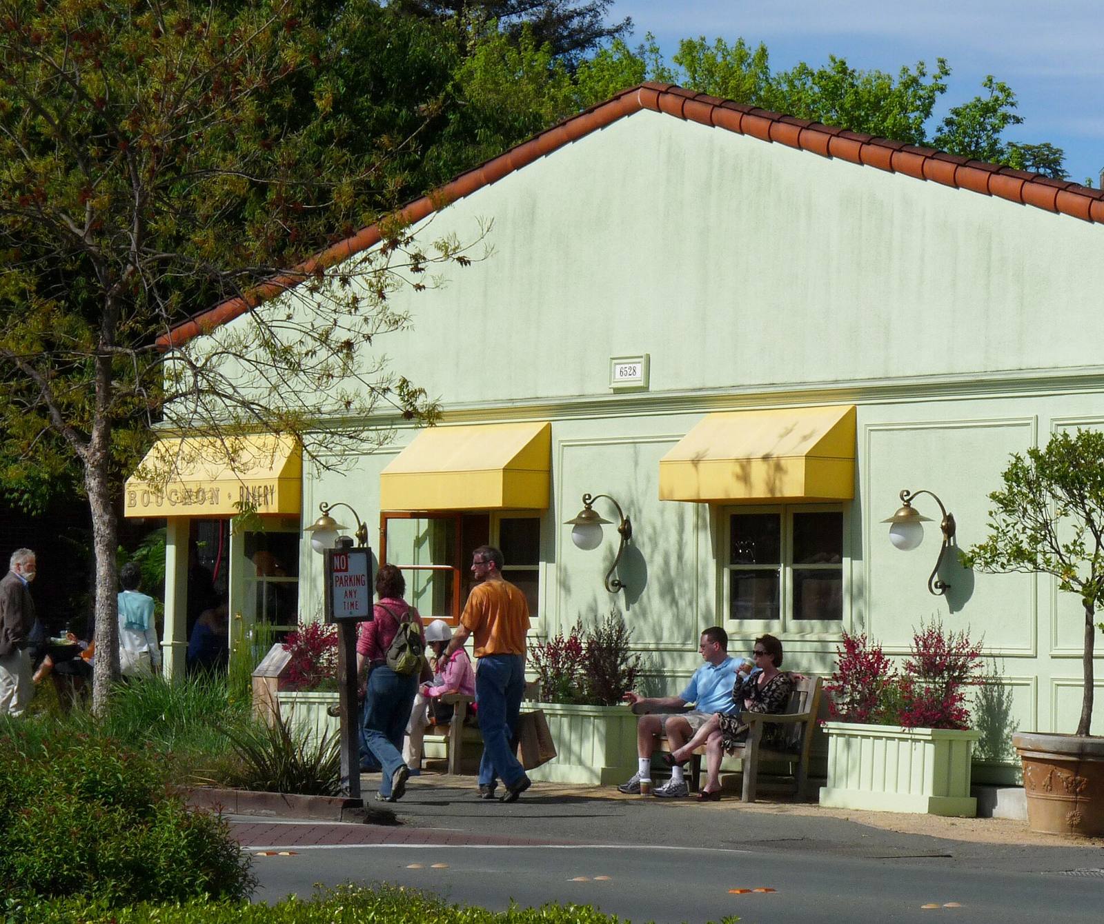 Bouchon Bakery on Washington Street in Yountville